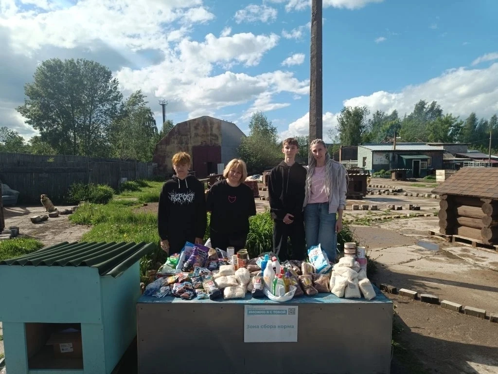 В Родинской СОШ по инициативе и при участии советника директора по ВР(Ягодиной Н.П) сос...