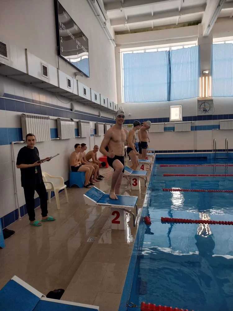 🏊‍Наши лицеисты – настоящие акулы бассейна! 🦈  Вчера в бассейне Данкова кипели настоящие страсти! 🔥 