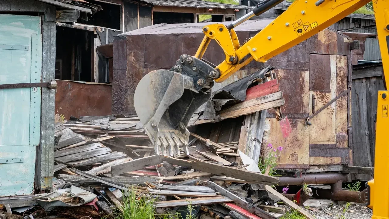 🏚 В Салехарде снесут восемь аварийных домов