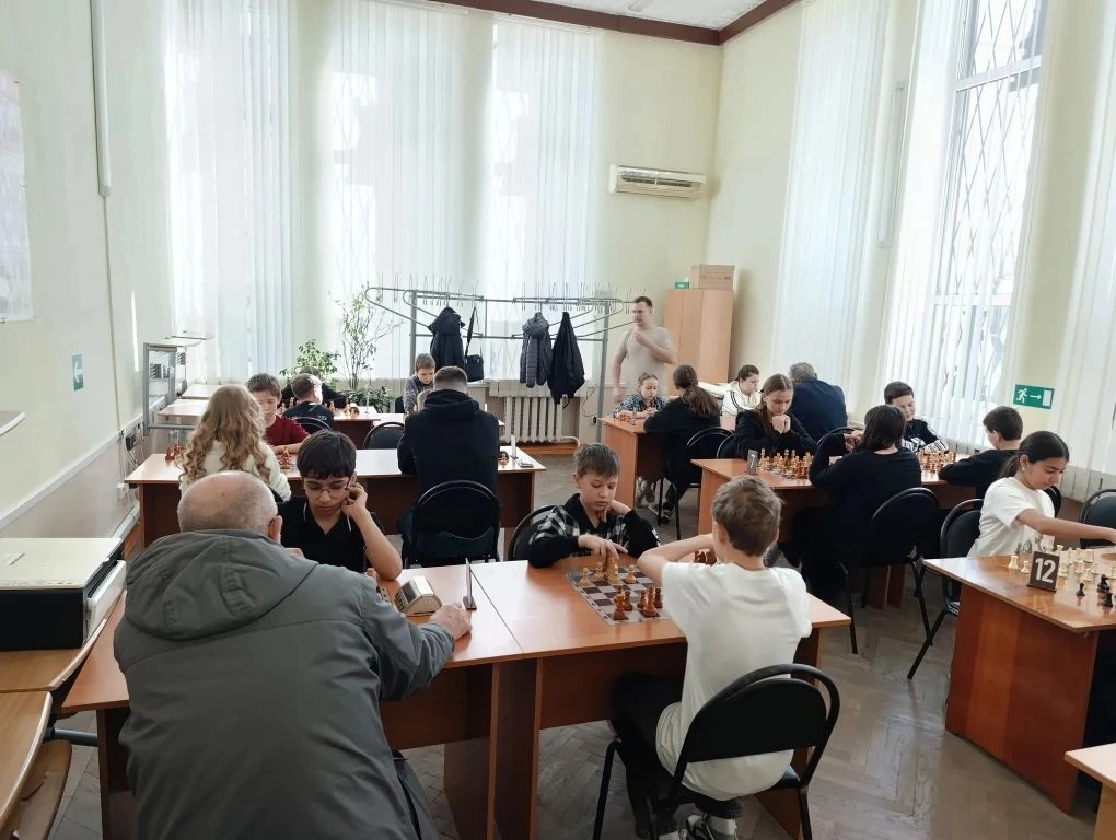 15.03 в г. Славянске-на-Кубани Белой ладье состоялся блиц турнир по шахматам, II этап Кубка ПАИС ( п