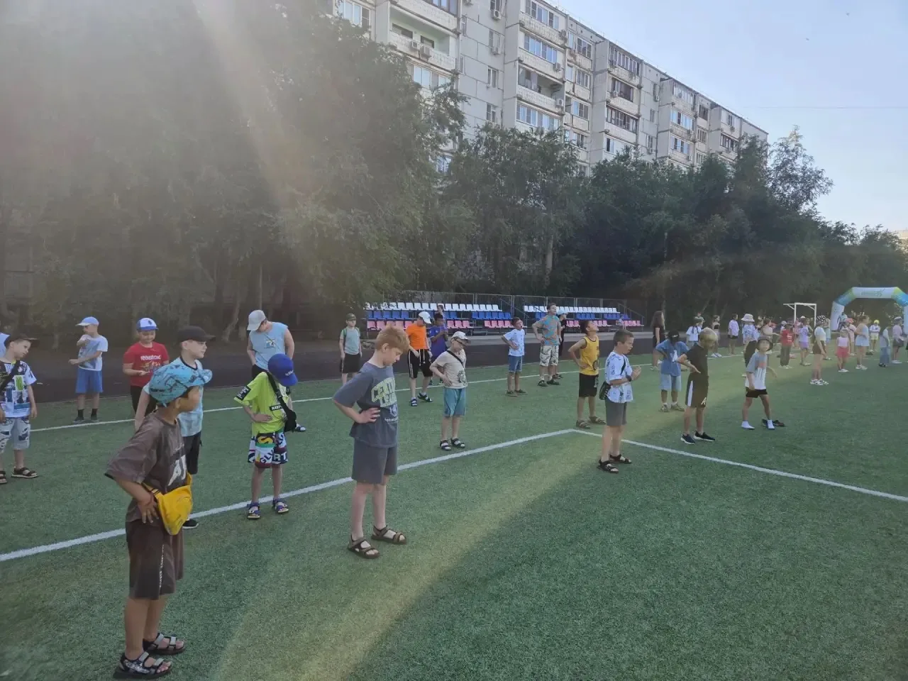 🌞 Яркий и активный день в нашем пришкольном лагере! 🌞

Сегодняшний день был наполнен энергией, спо
