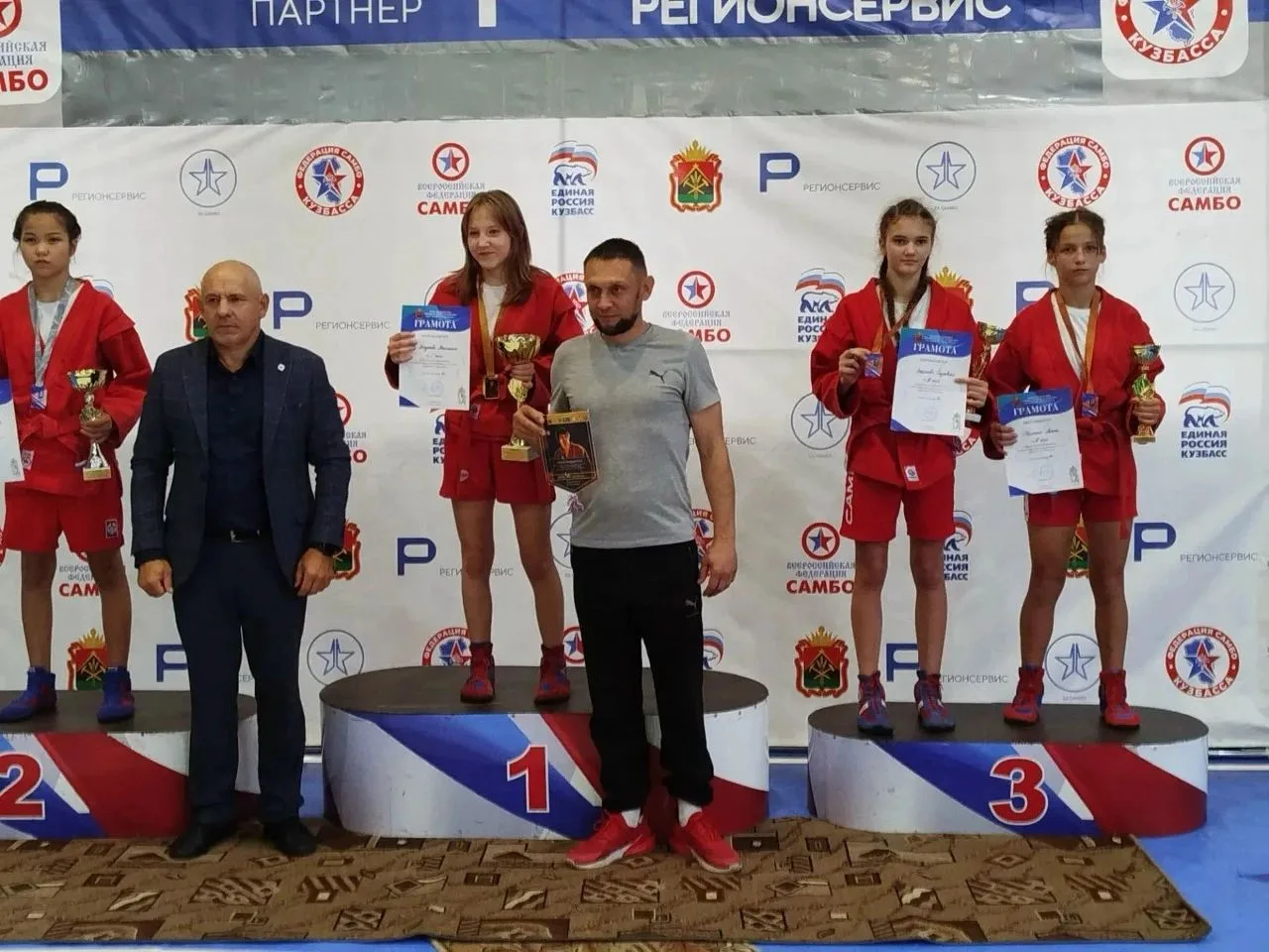 🔥 Саяногорская спортсменка привезла бронзу с региональных соревнований