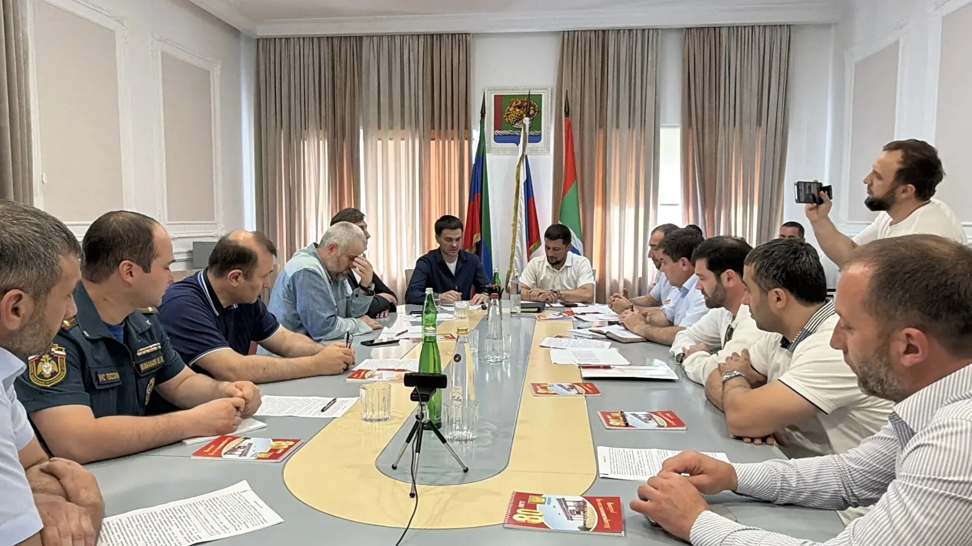 Привительственная делегация прибыла в  Магарамкентский район.