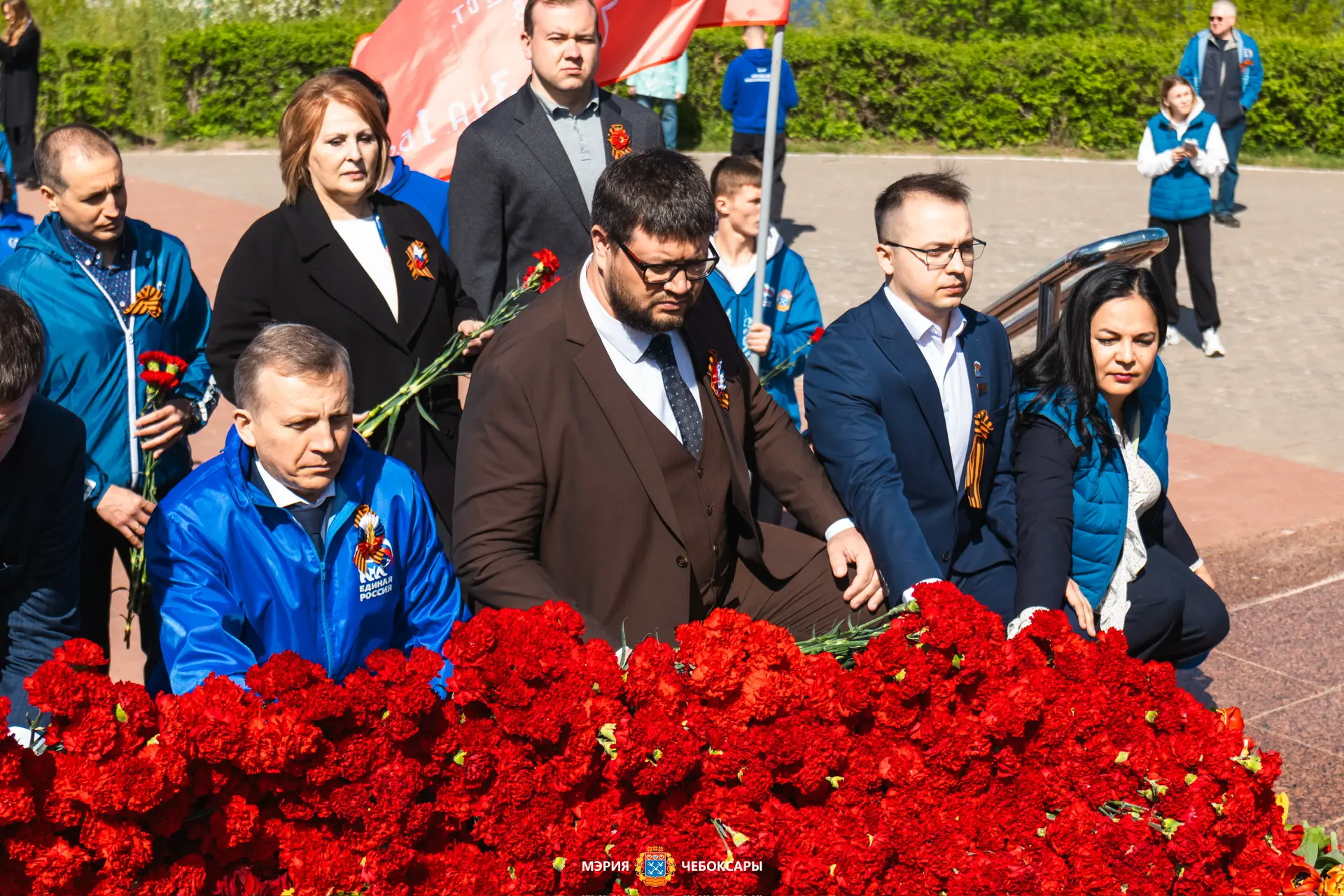 Дорогие чебоксарцы! С Днём Великой Победы!  Сегодня, 9 мая, каждый из нас чувствует особое единение 