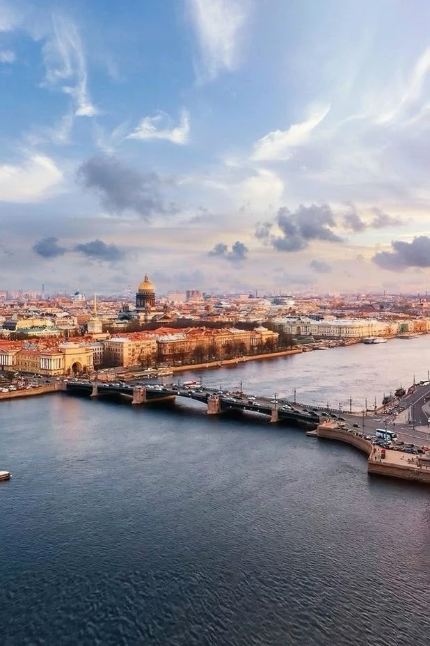 🍃Погода в Санкт-Петербурге 12 марта 2026 года. Облачная погода. Небольшой дождь, ночью местами. Вете