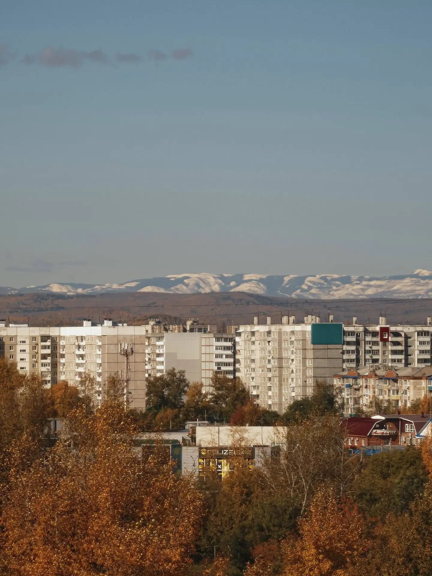 Снежные сопки за городом от подписчика 🏔️