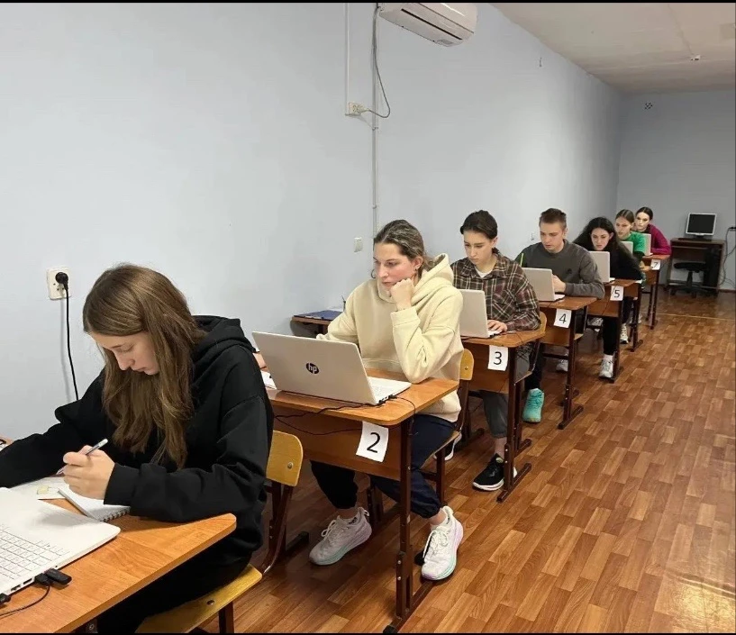 ОТБОРОЧНЫЙ ЭТАП РЕГИОНАЛЬНОГО ЧЕМПИОНАТА «ПРОФЕССИОНАЛЫ»🚀  Студенты Кузбасского педагогического колл