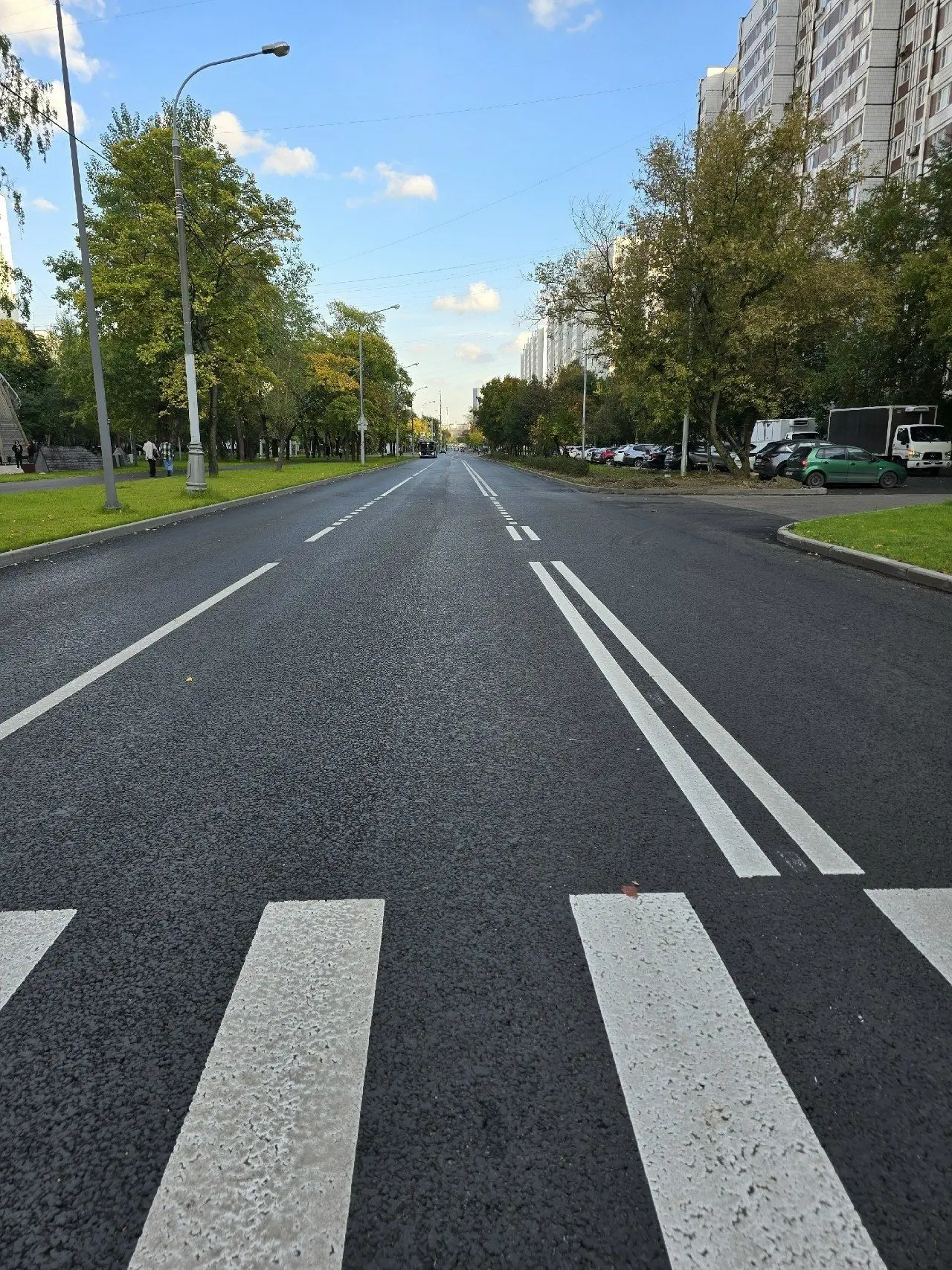 🚘 Переразмечена улица Декабристов в Отрадном