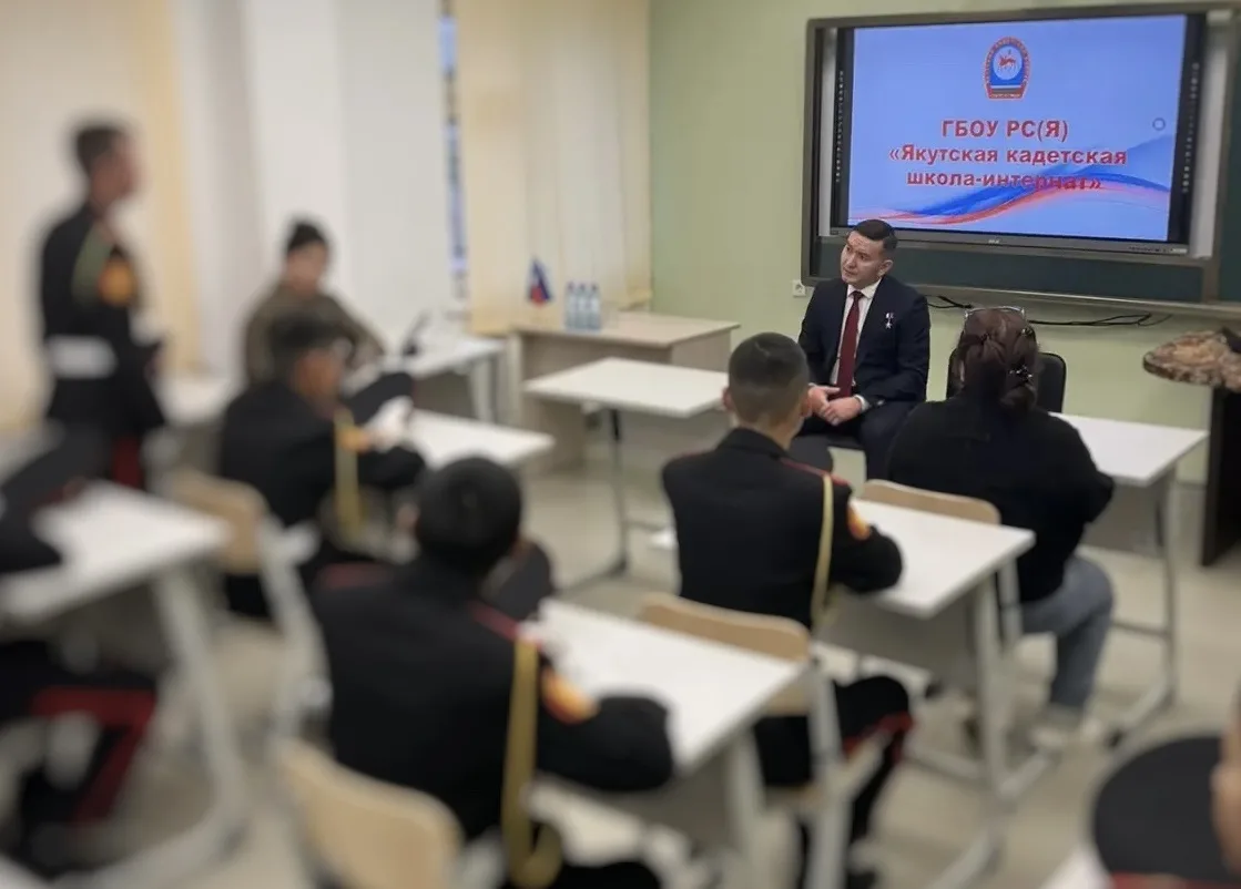 Вчера навестил своих подопечных в кадетской школе-интернате.
