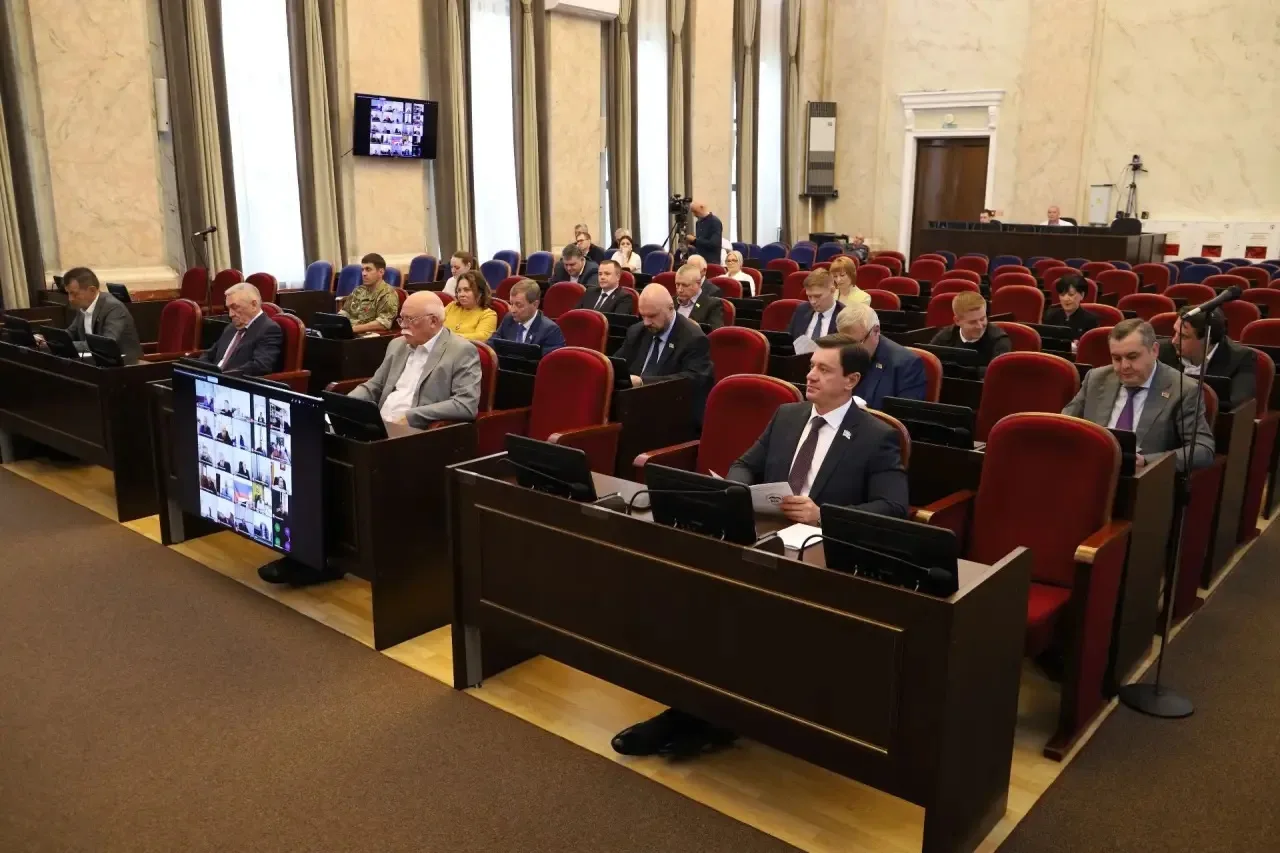 ✅Сегодня принял участие в собрании фракции «Единой России» в Законодательном собрании К...