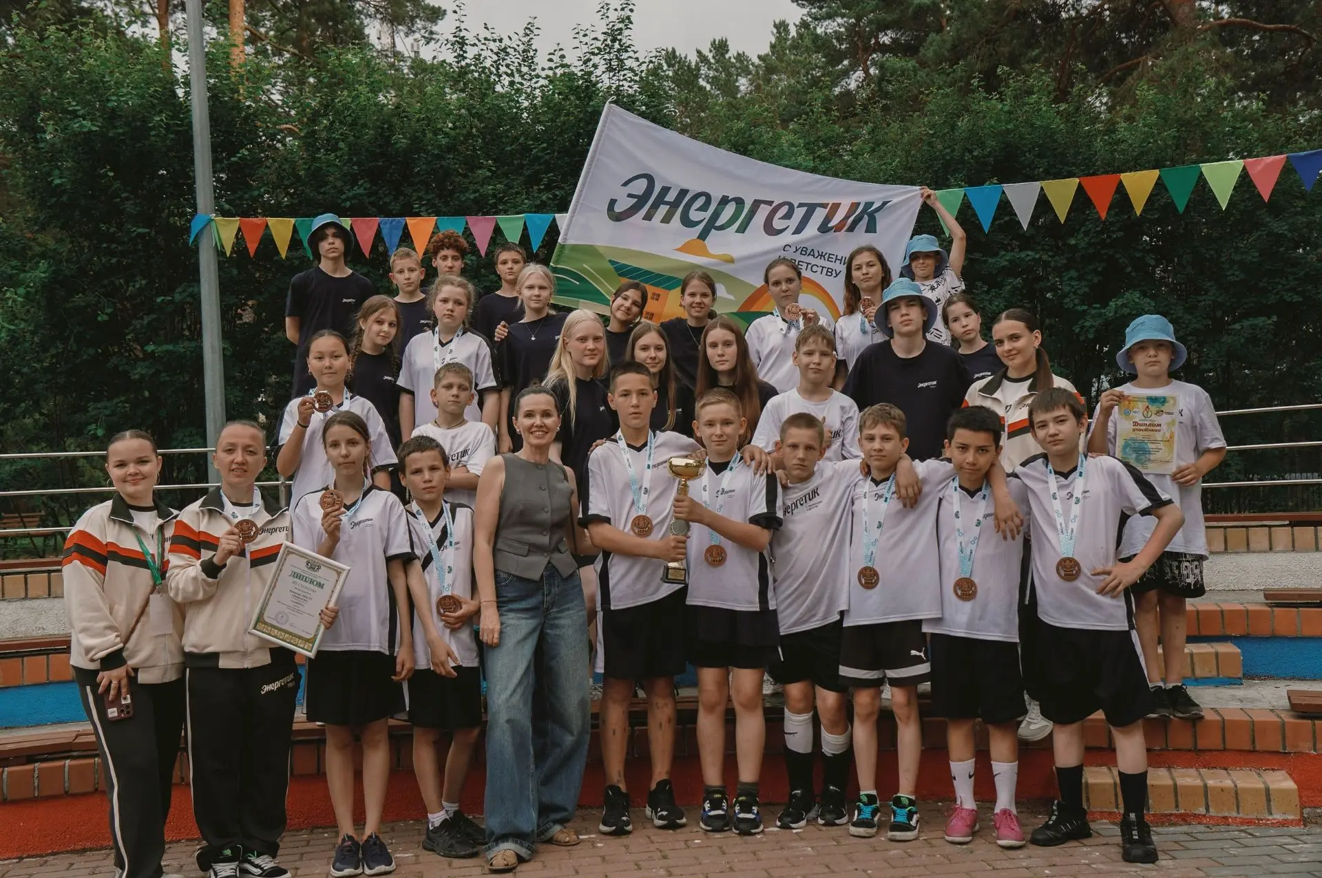 🥇Сообщаем, что фотографии со спартакиады уже доступны для просмотра! 

ссылка на альбом - https://v