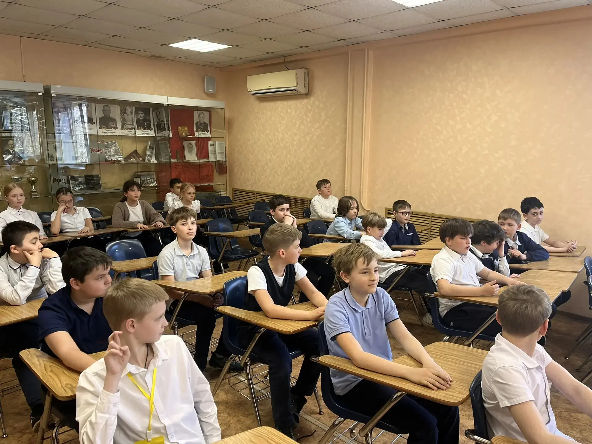 Важный и полезный классный час в 4-х классах!📢  28 апреля в Гимназии прошёл особенный классный час, 