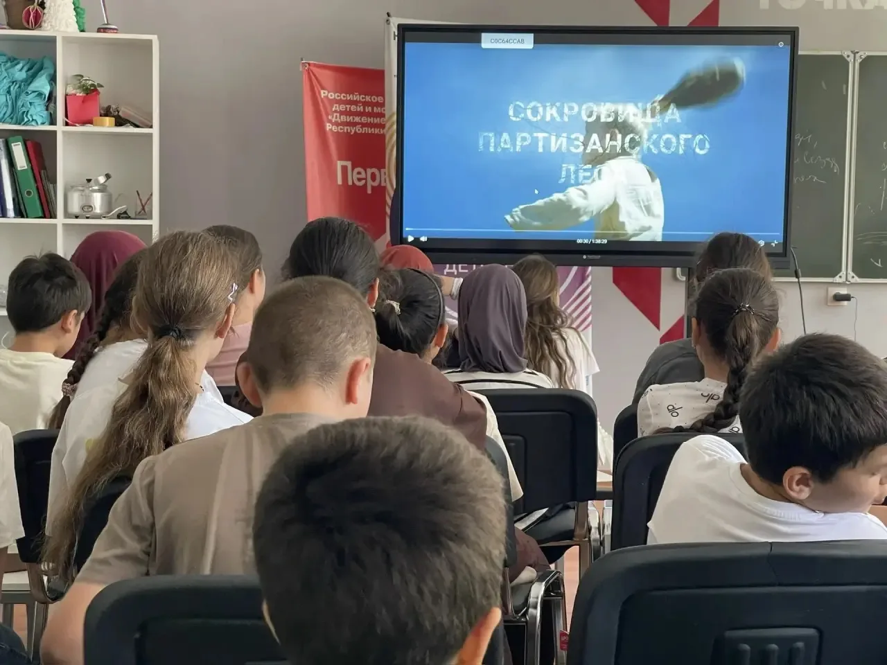 В рамках воспитательной и досуговой программы пришкольного лагеря «Чубарук» для отрядов «Звездочка» 