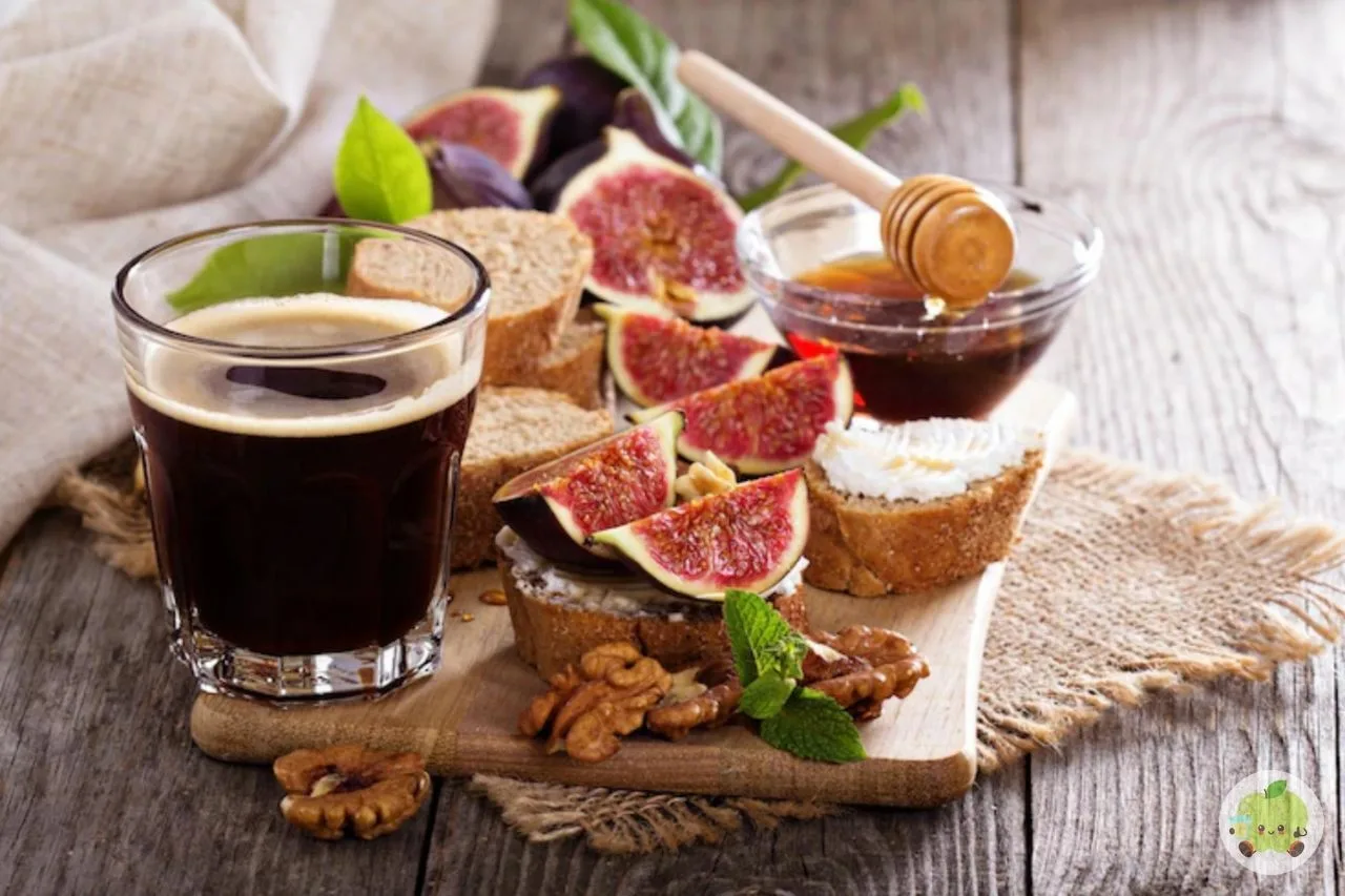 ⏺Вкусное исцеление  инжиром.  ✔️Вместо аспирина. Эфирные масла, находящиеся в инжире, нормализуют со