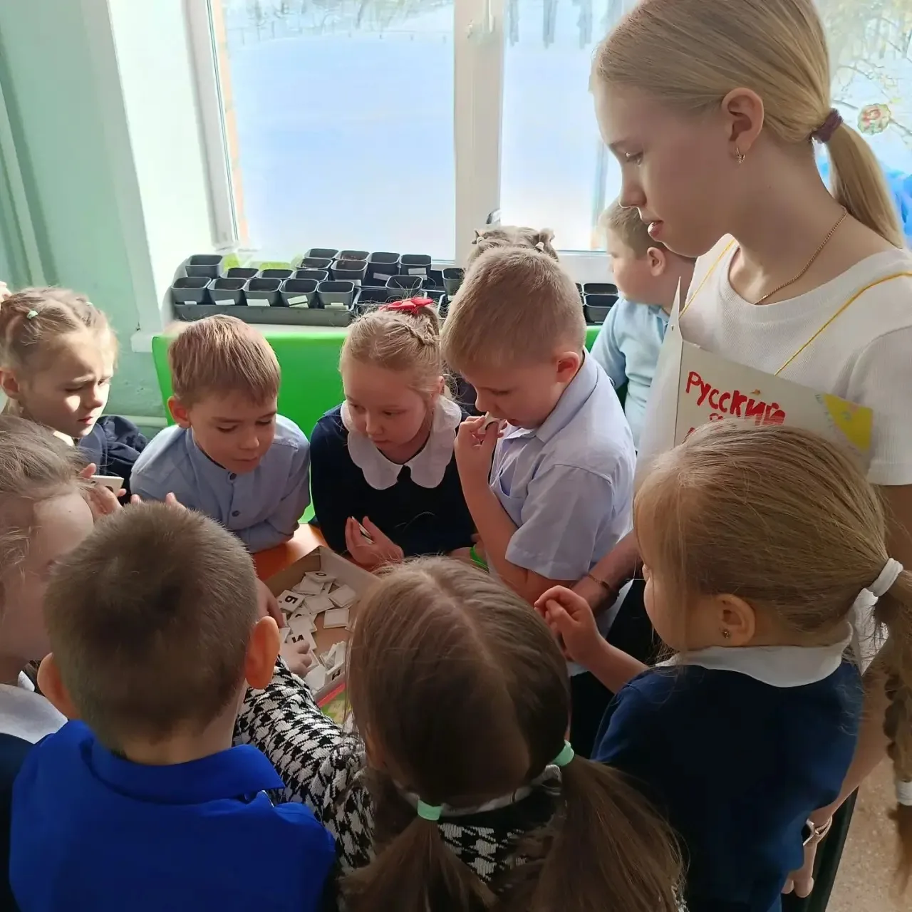 Сегодня для параллели 1-х классов прошло занимательное мероприятие "Прощание с Азбукой! Поздравляем 