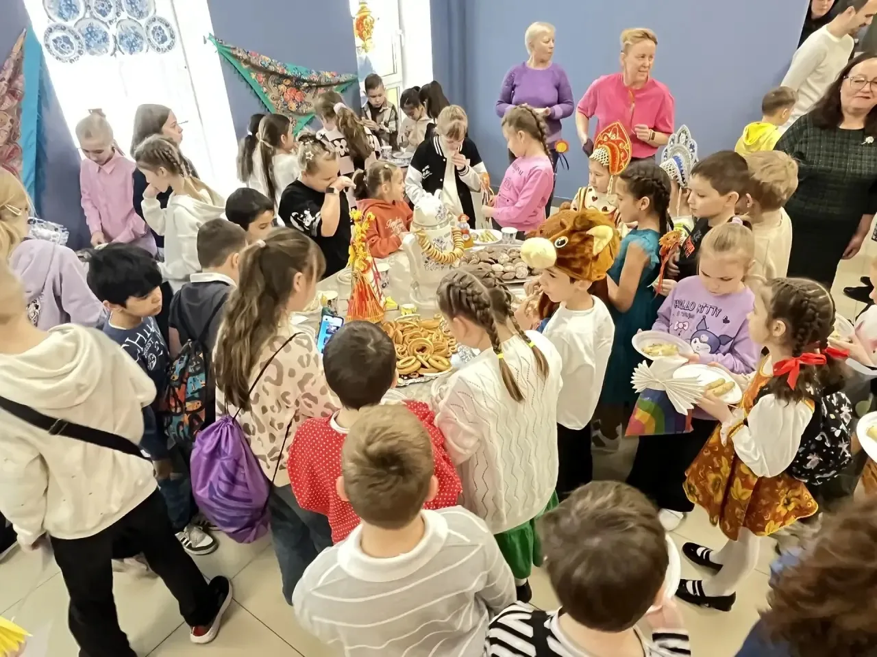 ☀️Продолжаем делиться атмосферой праздника!  Публикуем фотографии с мероприятий, которые прошли в но