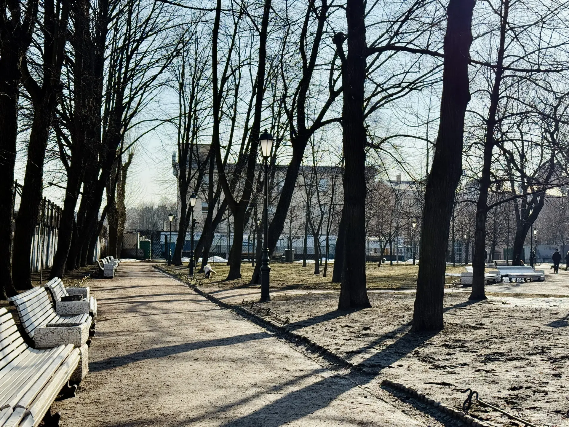 Доброго солнечного субботнего дня! ☀️  Сегодня в рабочих планах — проинспектировать два района: Цент
