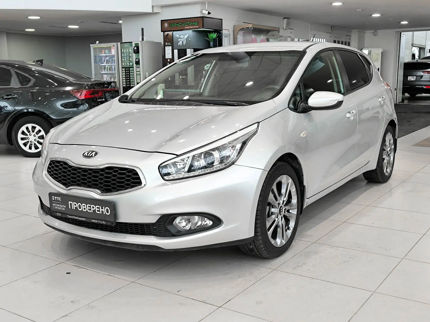 Торги завершены 
Цена:  790 000 ₽

- Город: Казань
- Год выпуска: 2012
- Модель: Kia Cee'd
- VIN: XW