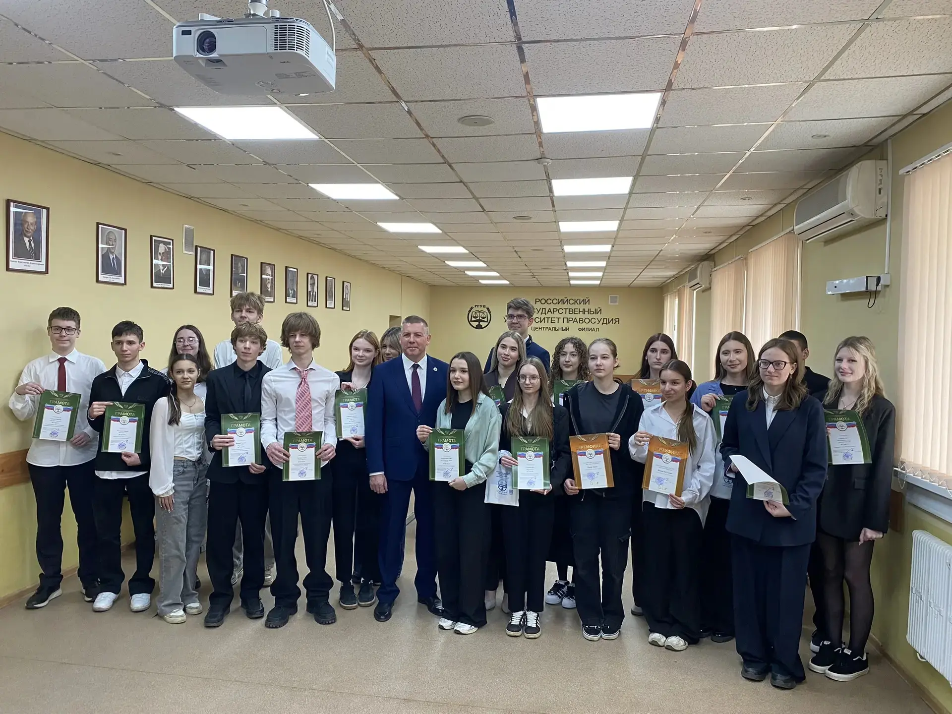 ✨С гордостью сообщаем, что наши ребята приняли участие в конкурсе постеров "My Future P...