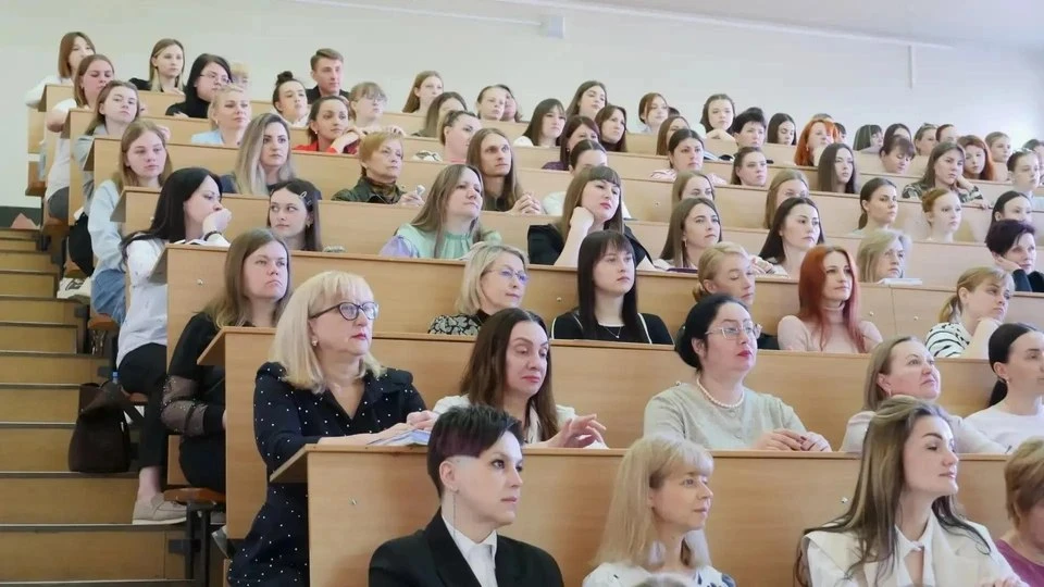 📚 Исследование по подготовке психологов для помощи участникам СВО  В 2026 году Луганский государстве