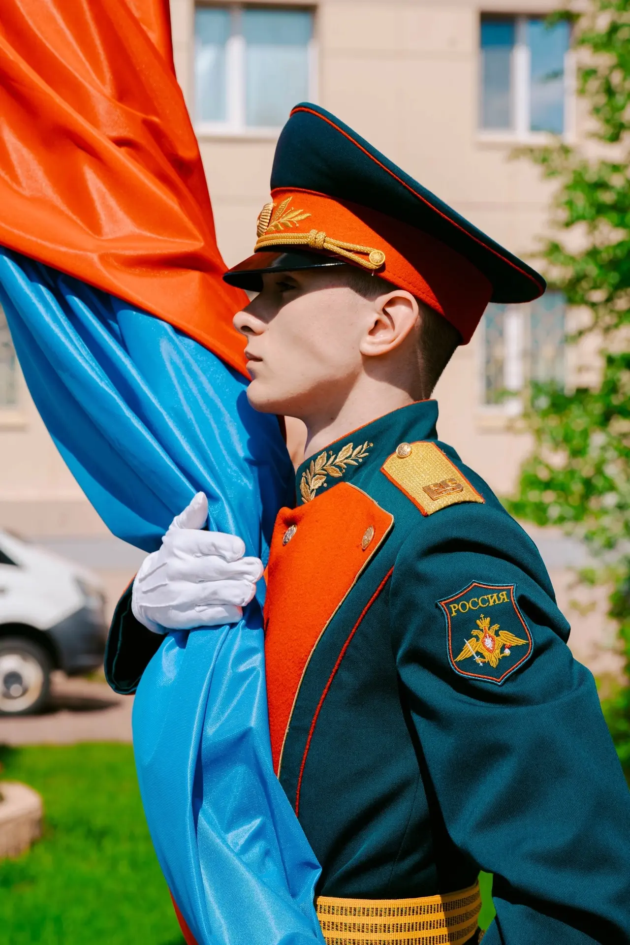 Любим этот праздник за то, что можем отметить его вместе и ощутить силу и единство народа