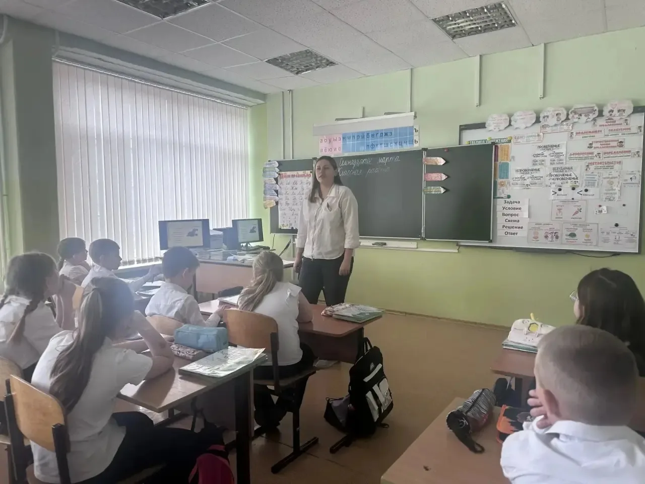 🌟 Дружба, доверие, безопасность: итоги тренингов в начальной школе   В течение нескольких недель наш