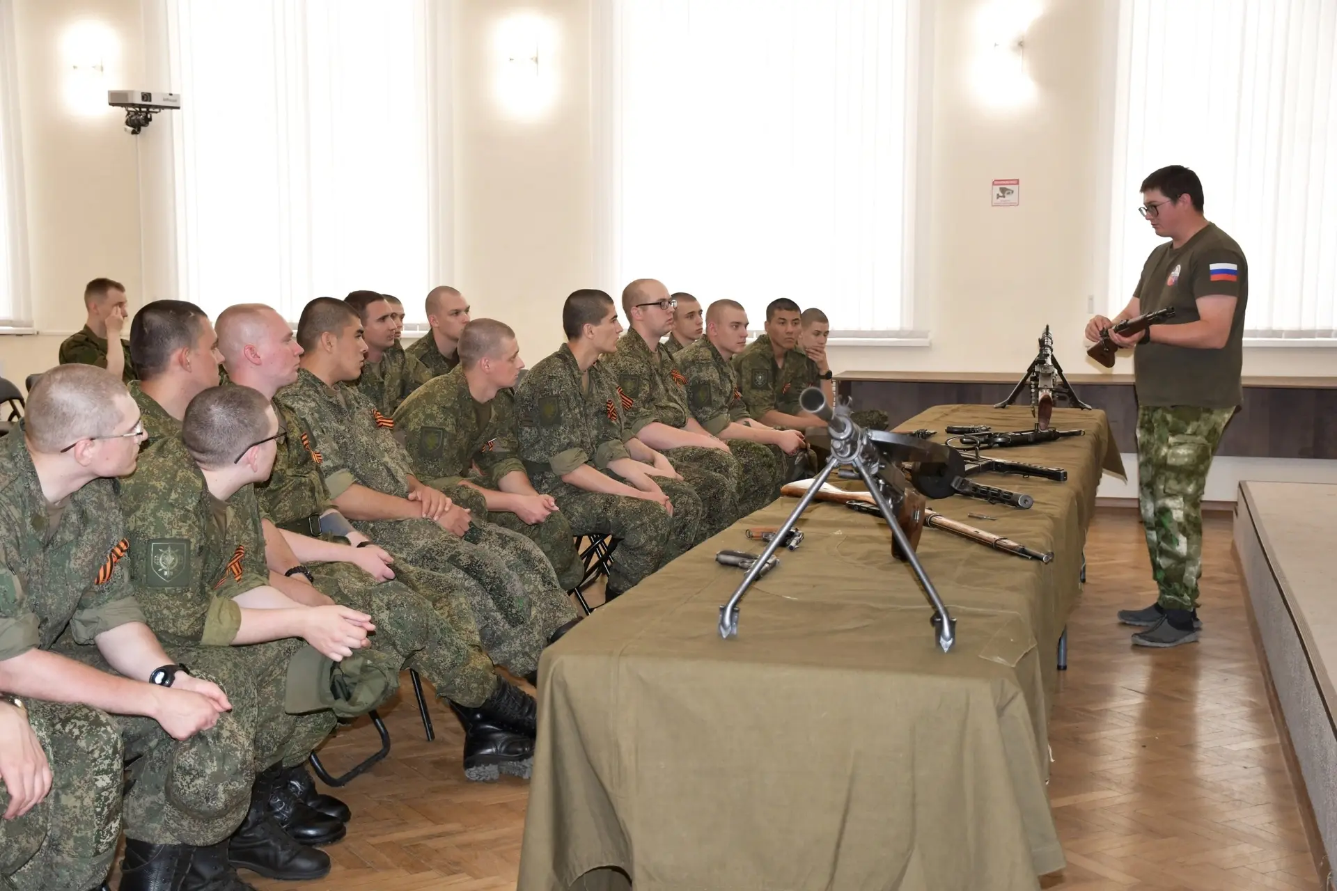 🇷🇺  "Выстояли и победили!": погружение в историю Великой Победы 🇷🇺 

📍  Сегодня, 16 июня 2026 г
