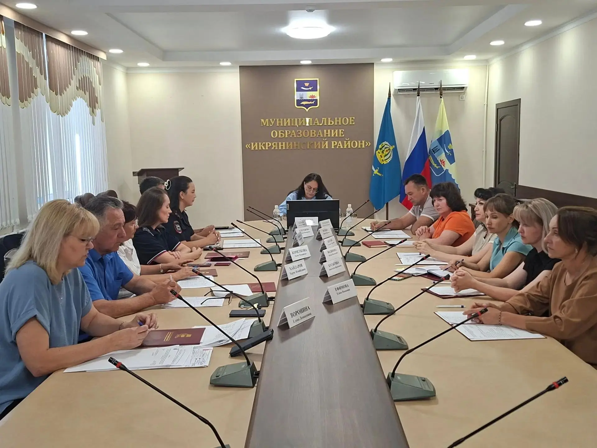 В районной администрации обсудили актуальные проблемы, связанные с нелегальной занятост...