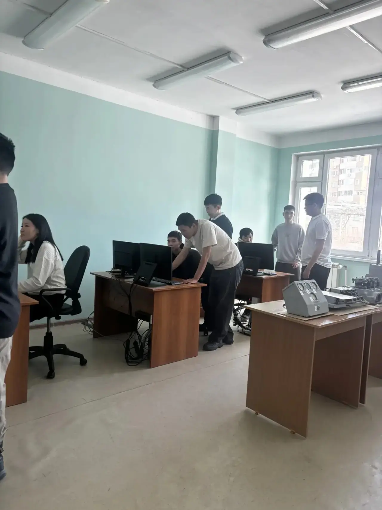 ГОСТИ ИЗ ЧУРАПЧИНСКОЙ ГИМНАЗИИ.  Весенние каникулы в общеобразовательных учебных заведениях региона 