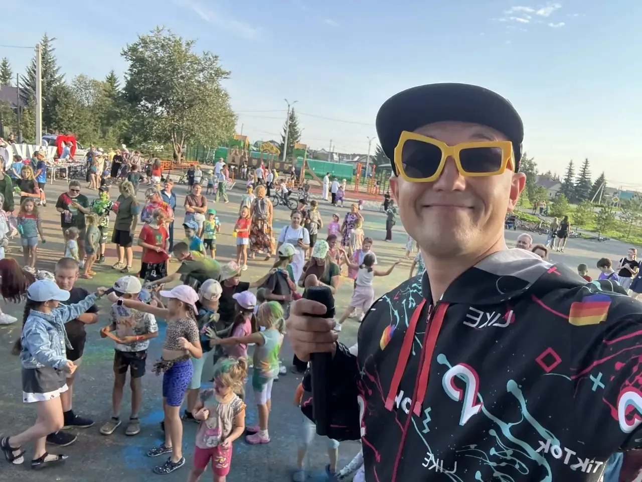 🎨🌈 Яркий праздник в Жуково! 🌈🎉