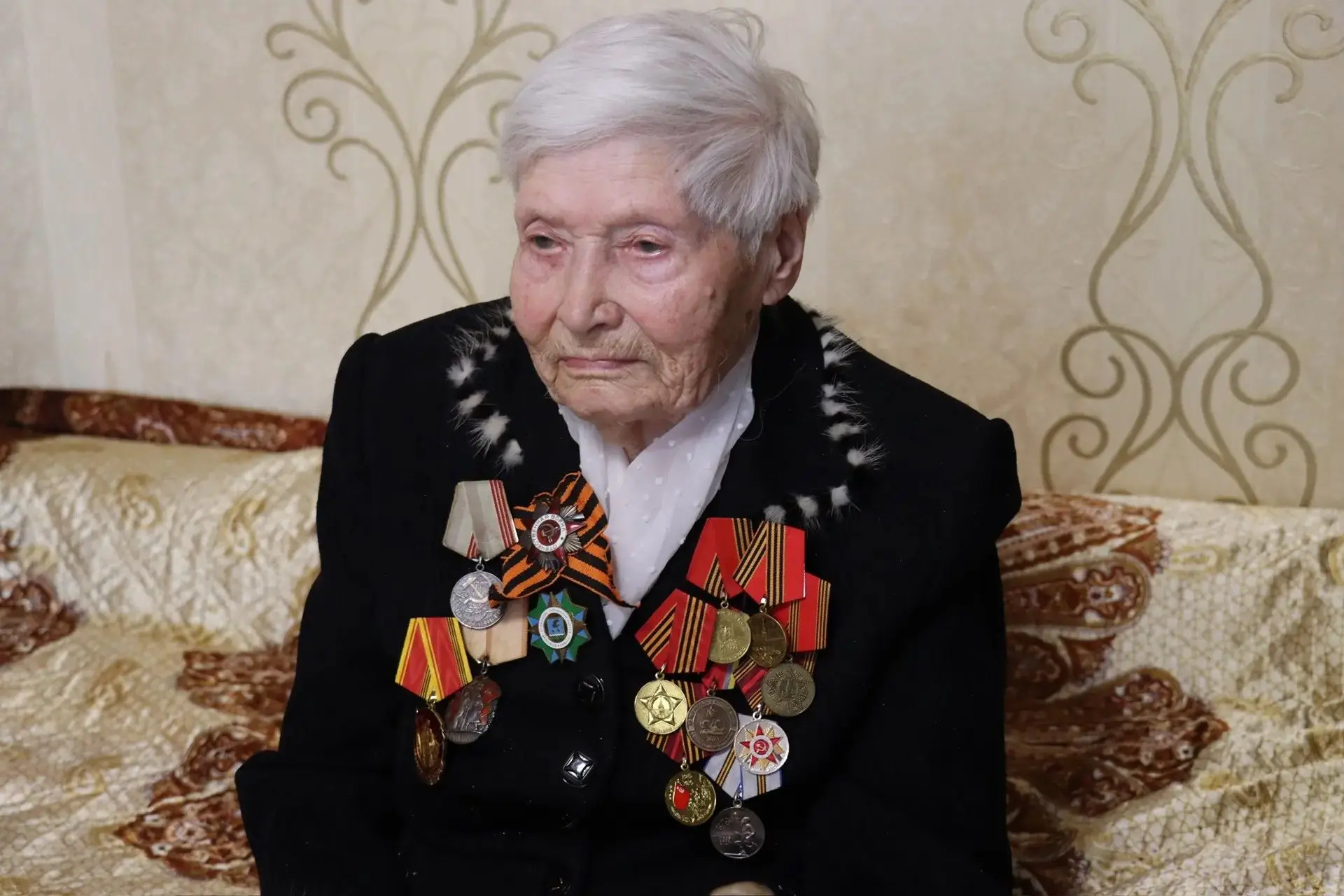 🎗 Для них 9 Мая — главный праздник: ветерана Тамару Шалимову поздравили с наступающим Днём Победы  Г