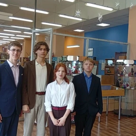 📚 Наши чтецы покоряют "Живую классику"! 📚  В Центральной районной библиотеке им. Соболева прошел рай