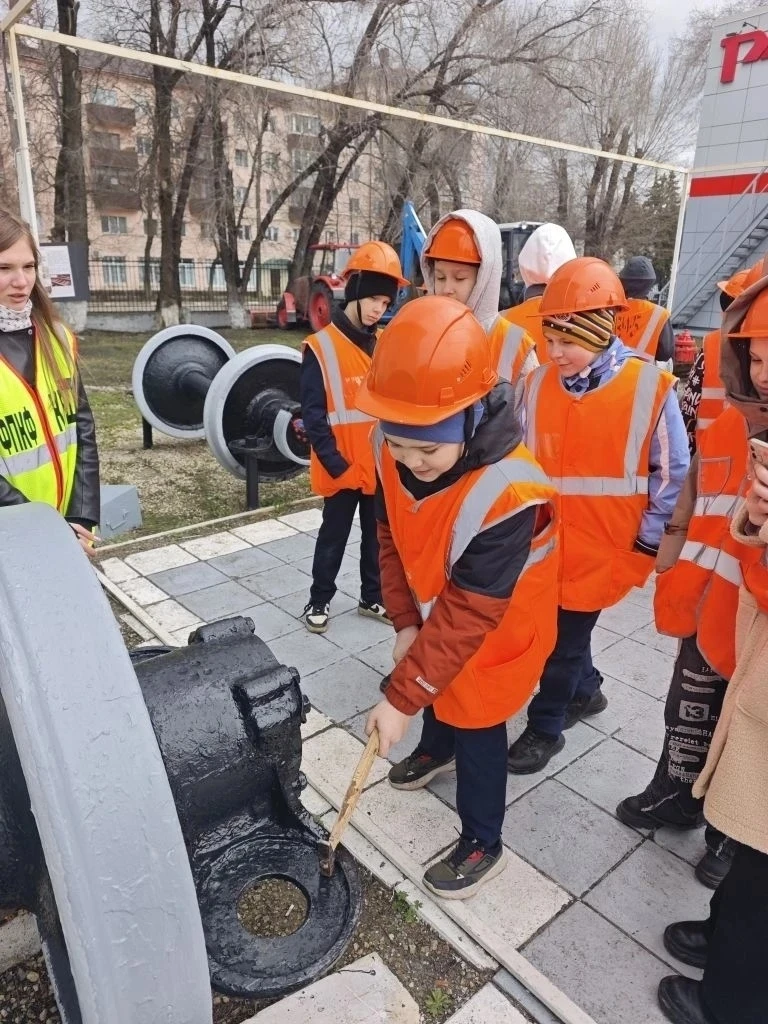 22 апреля учащиеся 5Г класса посетили экскурсию "От вагона до перрона"   ✅Ребята побывали в здании С