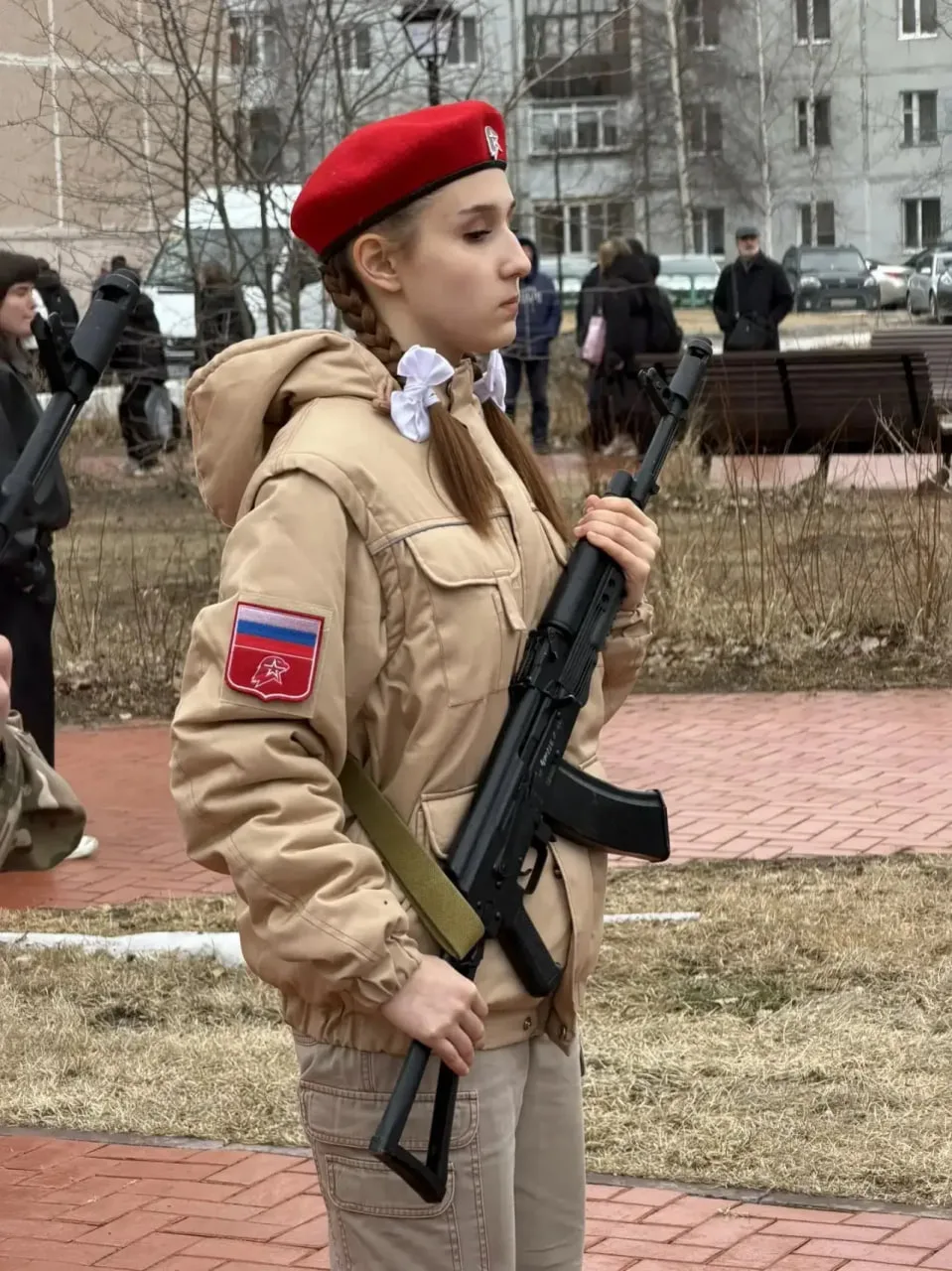 ЮНАРМЕЙЦЫ ПРИНЯЛИ УЧАСТИЕ В ТОРЖЕСТВЕННОМ МЕРОПРИЯТИИИ В ЧЕСТЬ 40-ЛЕТНЕГО ЮБИЛЕЯ СОВЕТА ВЕТЕРАНОВ  В