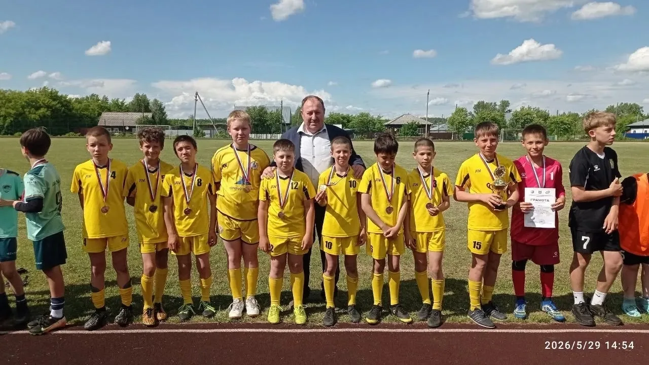 Альменевские футболисты завоевали бронзу!