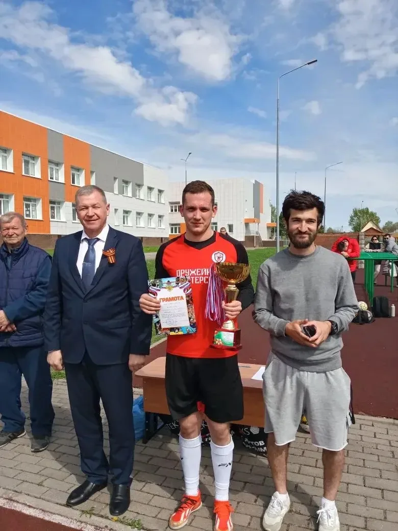 ⚽️ Традиционный турнир по футболу ко Дню Победы прошёл в Камешковском округе  10 мая собрались коман