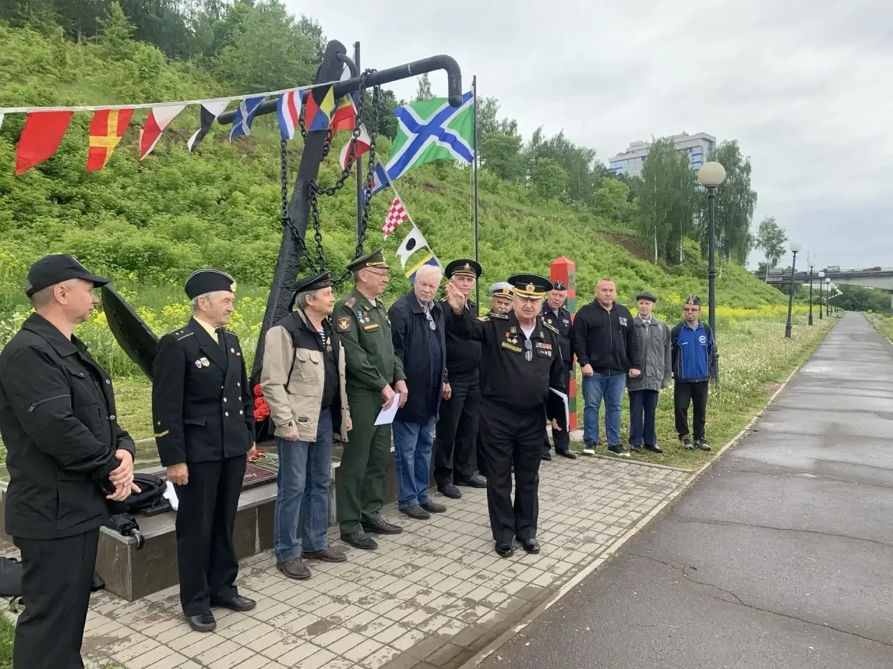 Сегодня особенный день — он объединил в себе сразу два важных повода: День защиты детей и день основ