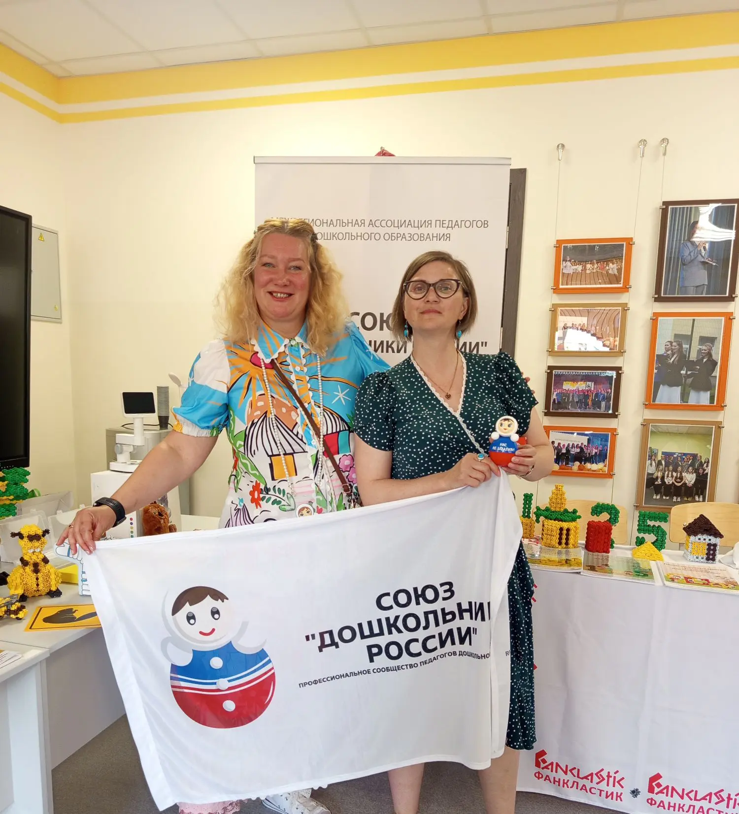 Сегодня педагог нашего детского сада Храброва Мария Анатольевна представляла свой опыт работы по раз