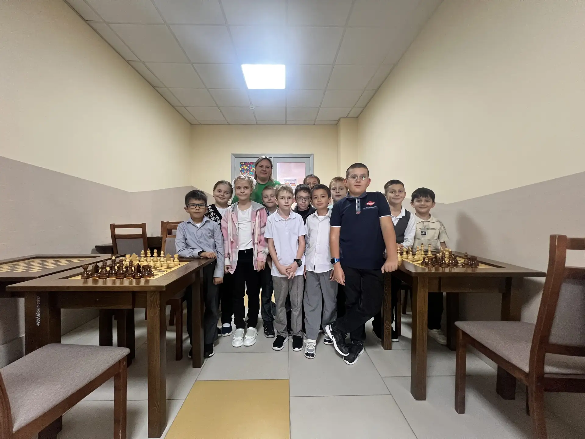 ♟️1 октября в нашей школе прошёл дружеский турнир по шахматам, приуроченный к Междунаро...
