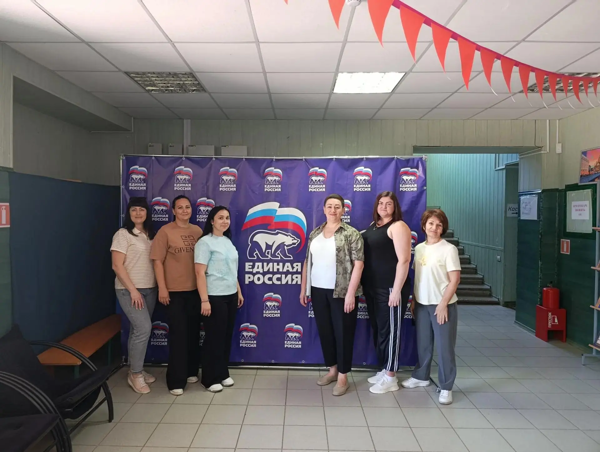 🏃‍♀️‍➡️В рамках акции «Спортивный Донбасс» сотрудники Кадрового центра в Мангушском м.о. по инициат