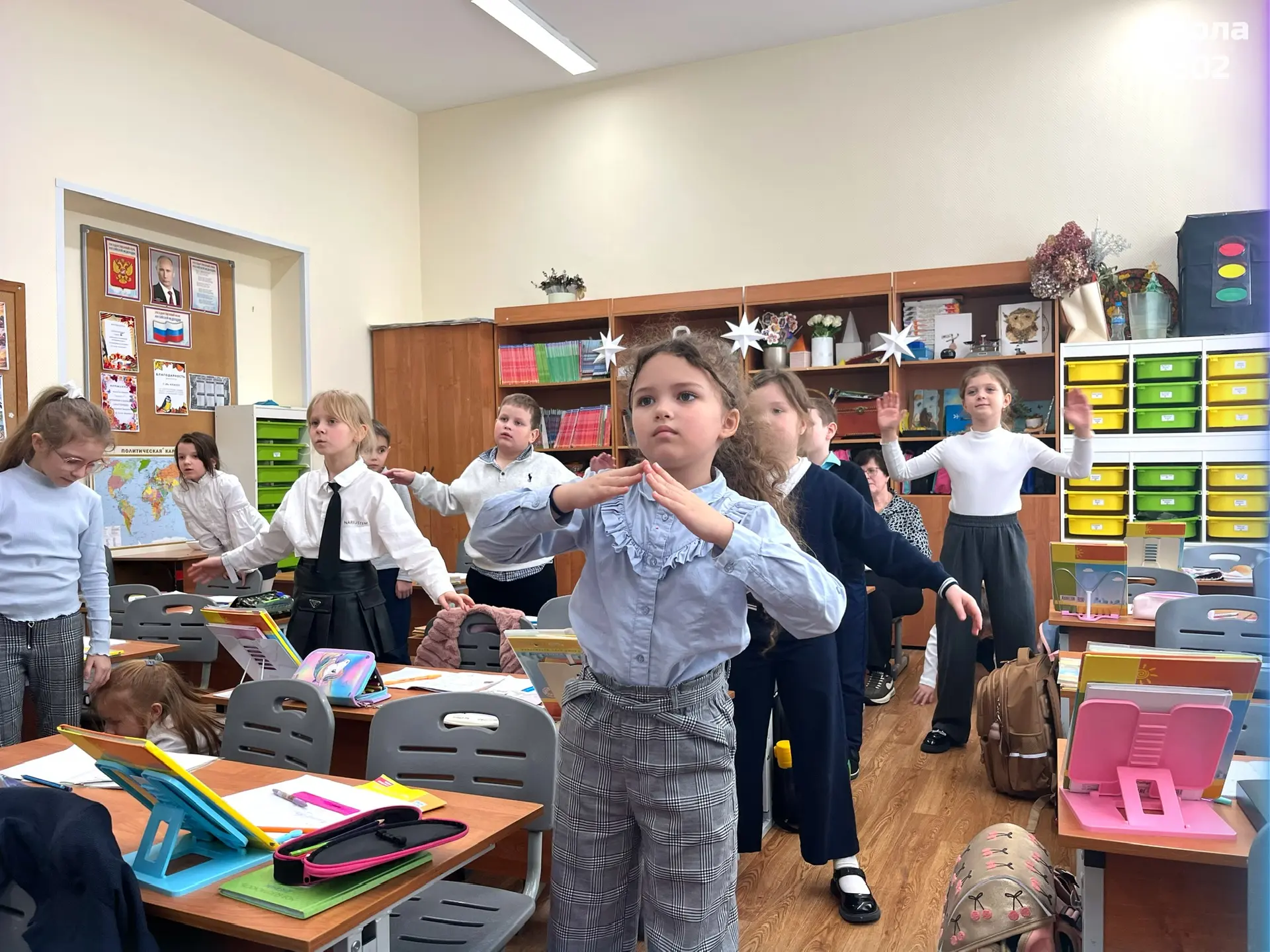 Юные москвичи изучают математику!   Первые шаги к умению решать уравнения делают ученики 1 классов н