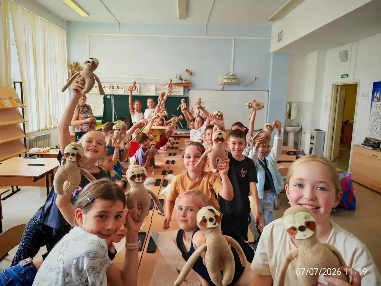 🎨 Творческие дни в нашем лагере!

Ребята успели попробовать себя в разных видах искусства — от вост
