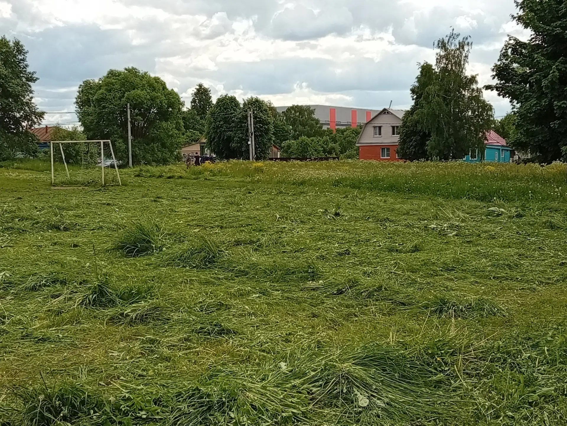 Огромное спасибо администрации Павловского сельского поселения за окос центральной част...
