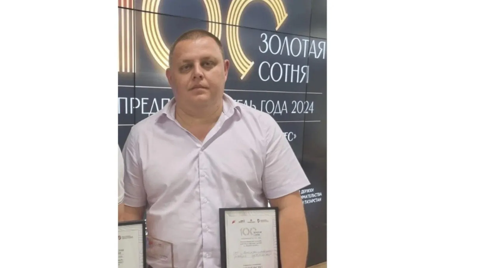 Андрей Сидимиров подарил подписку на районную газету ветеранам Нурлатского района

В Нурлате генерал