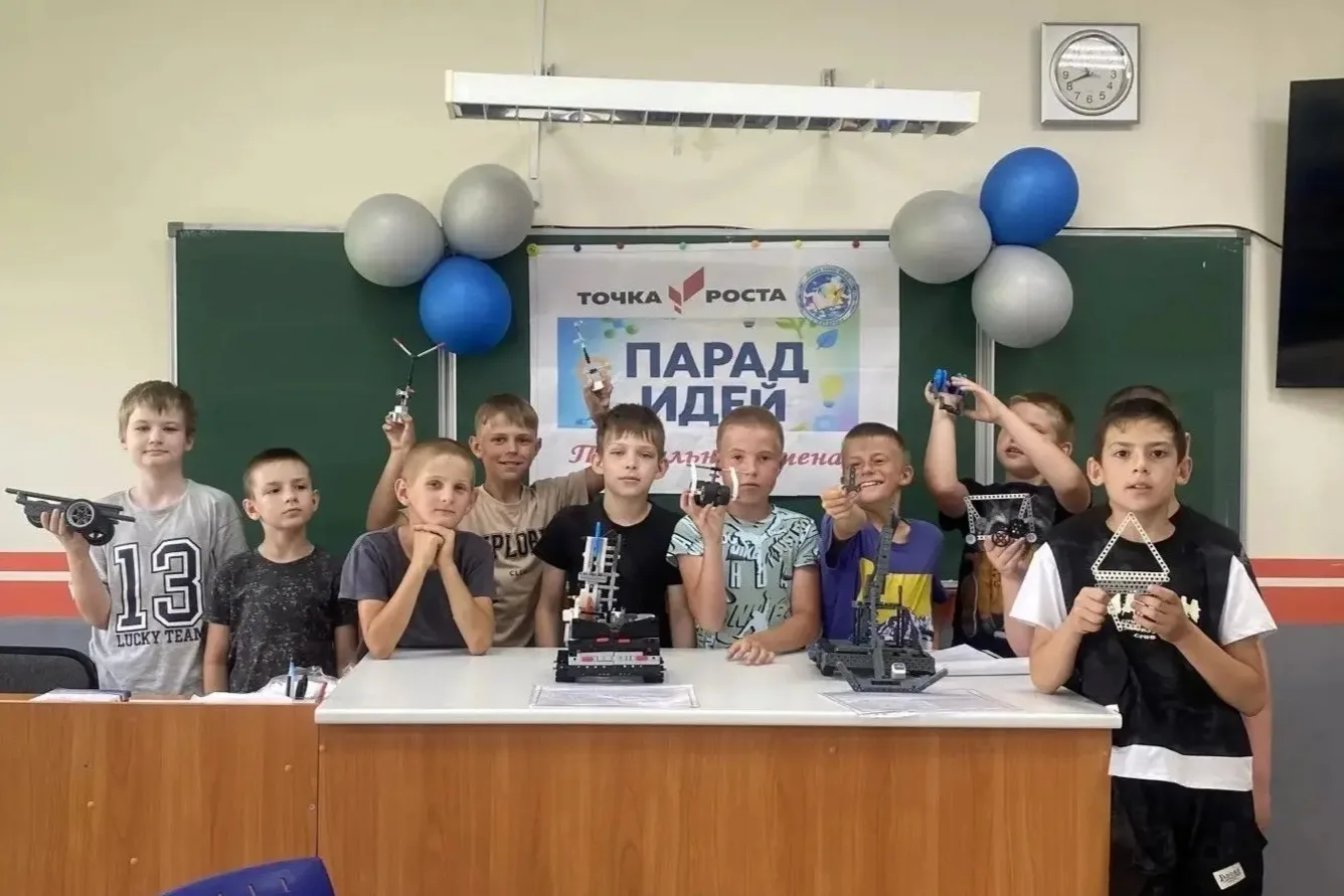 🤖Мир роботов»: путешествие в будущее началось!

🗓Сегодня завершилась профильная смена «Парад идей»