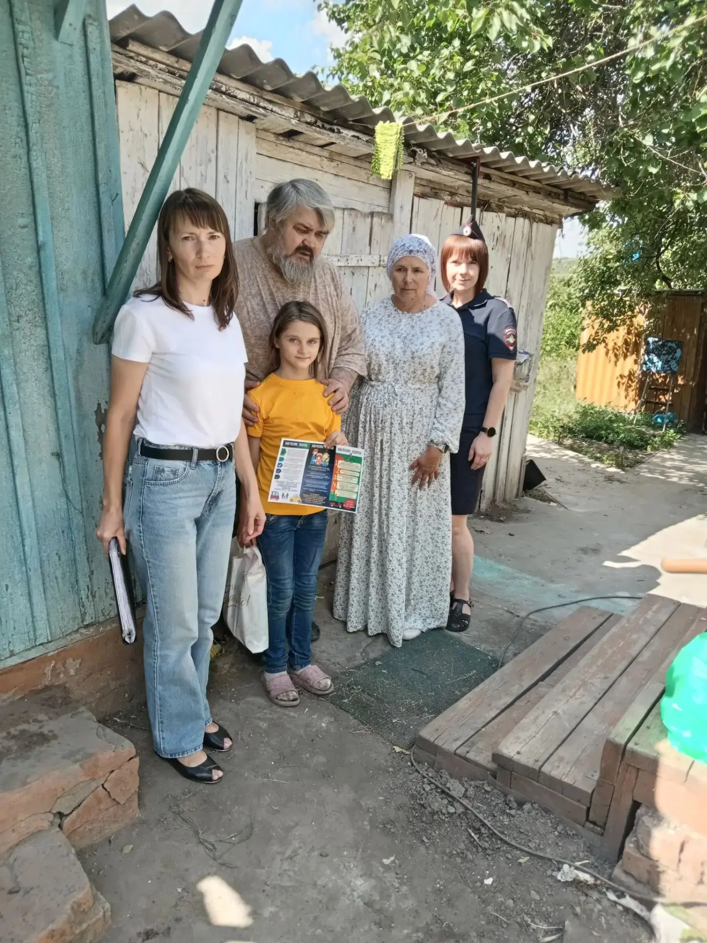 В преддверии нового учебного года комиссия по делам несовершеннолетних провела традицио...
