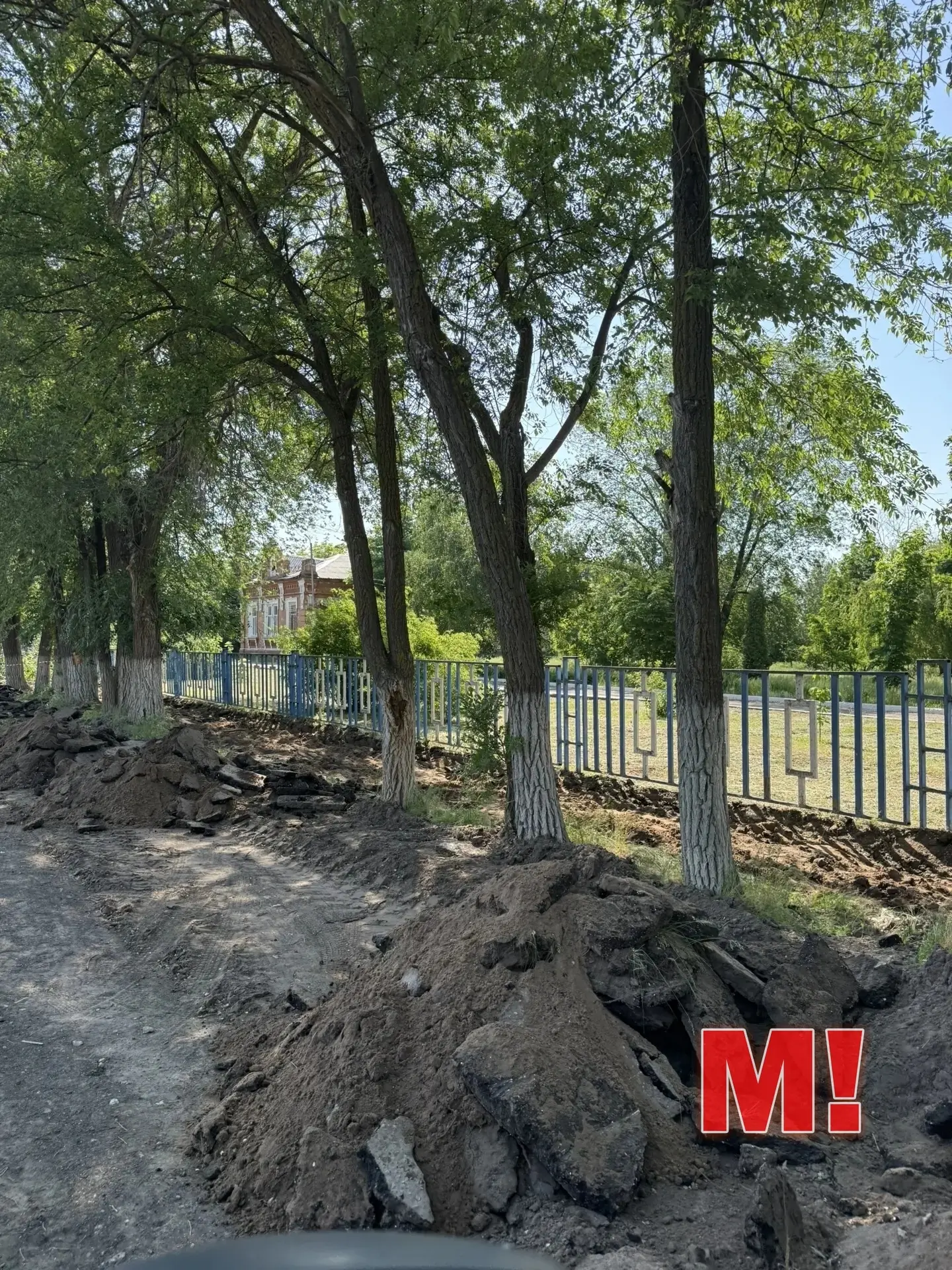 В городе Марксе ведётся ремонт тротуаров   На данный момент работы предусмотрены  на участках: ✅ пр.