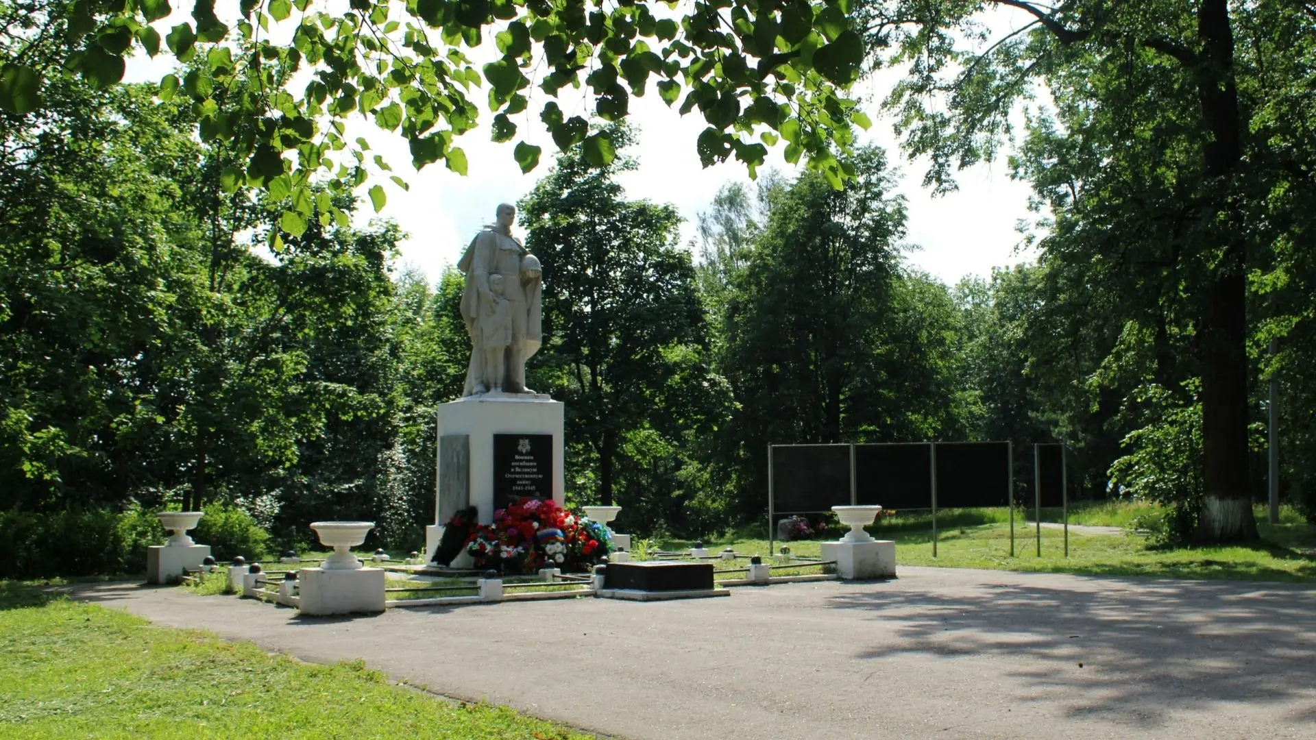 Доброе утро, Макарьев!❤
Фото Александра Гребнева.