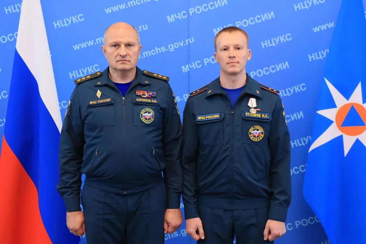 Ульяновскую область представили Павел Ледюков, помощник начальника караула 4 ПСЧ, и Ник...