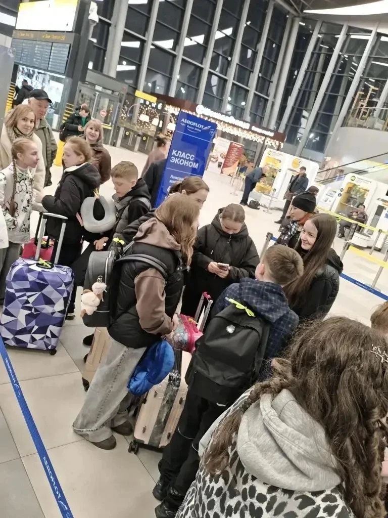 Сегодня кадеты нашей школы отправились в столицу — Москву, чтобы принять участие в XXII Всероссийско